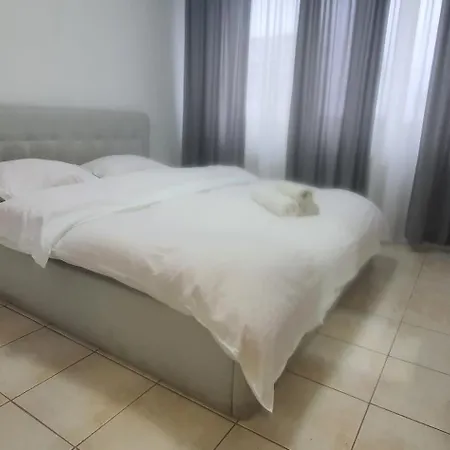 2 Bedroom Oasis Apartment