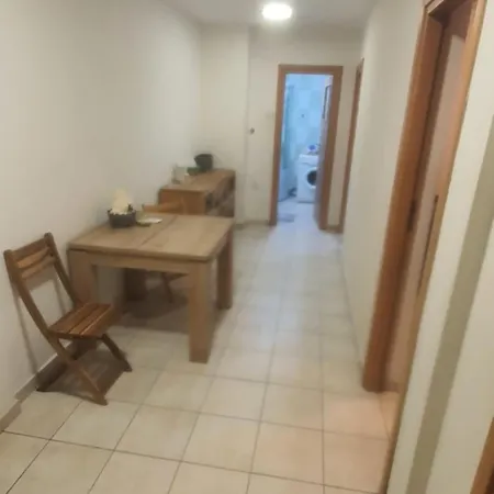 Apartment 2 Bedroom Oasis Bucharest