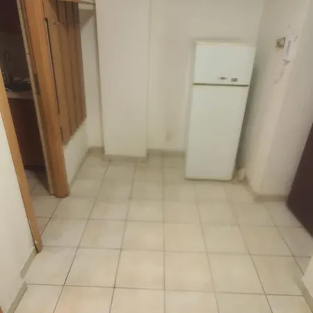 2 Bedroom Oasis Apartment *